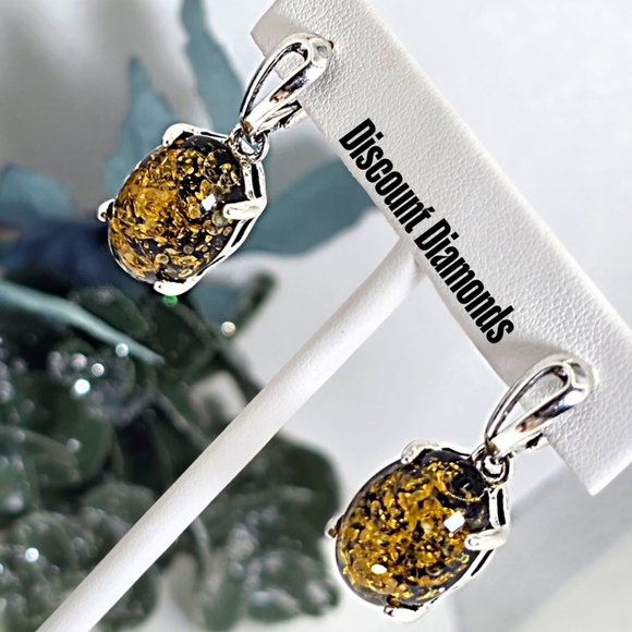 Natural Quartz Dangle Drop Leverback Earrings - Picture 7 of 11